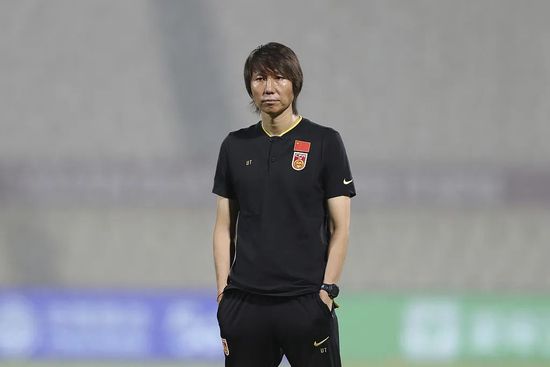 国产对白一区