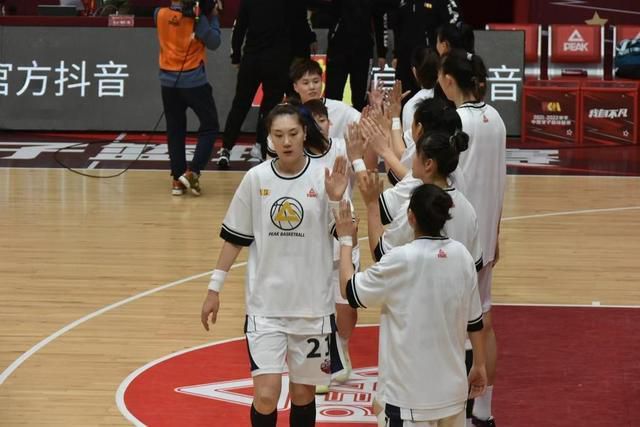 国产女主播喷出白浆视频